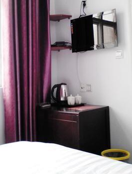 Luoyang Lerujia Hotel Exterior photo